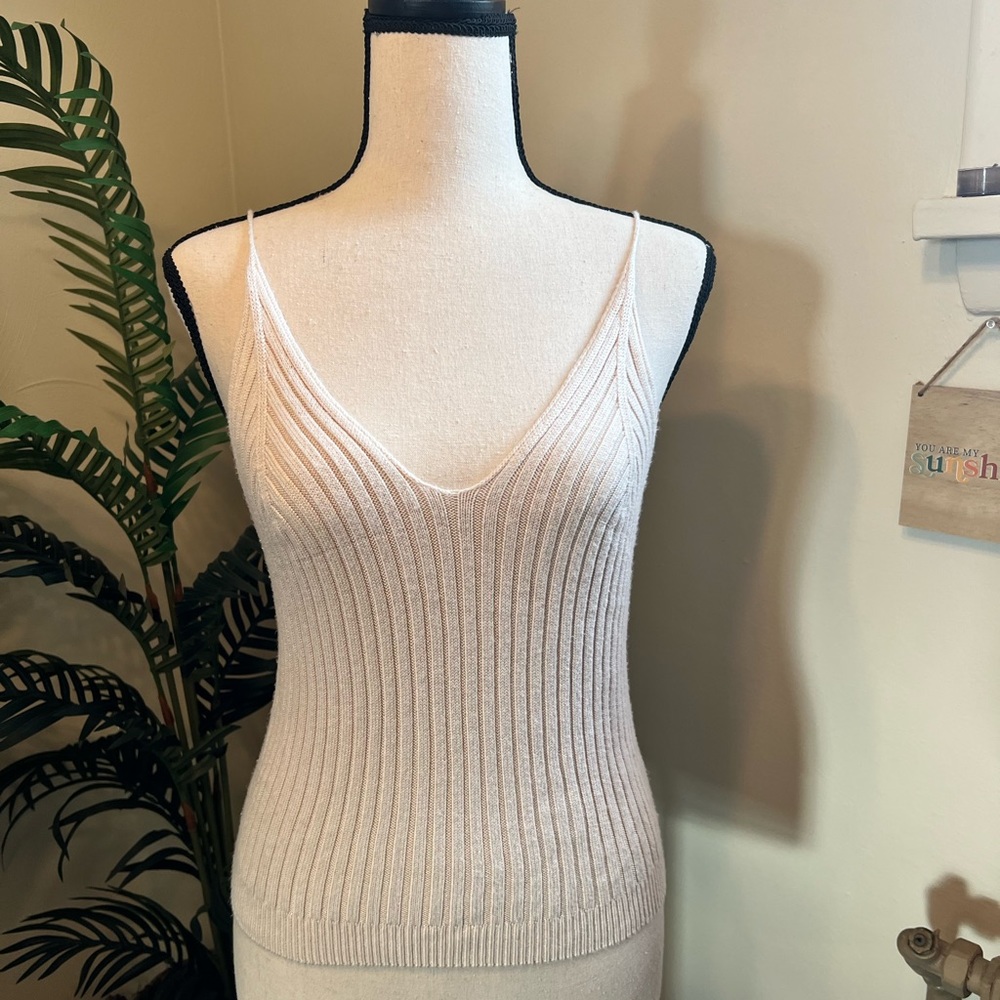 Vici Cream Vneck Ribbed Sweater Cami (M)